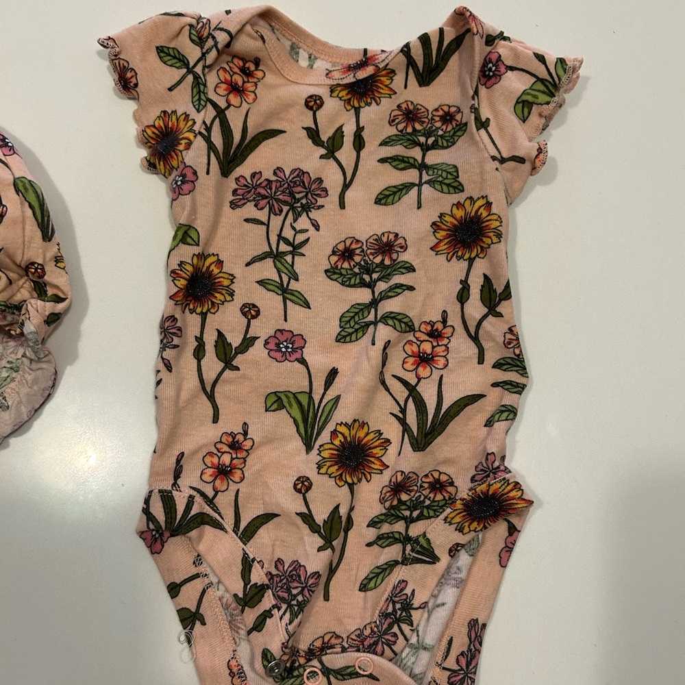 Floral Kids Matching Set - Picture 3 of 5
